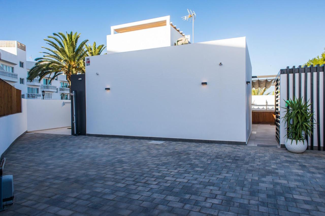 Villa Luxury Sunrise Private Pool Corralejo By Holidays Home Exterior photo